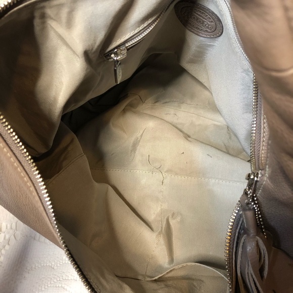 Roots Tan Brown Genuine Leather Hobo Bag Purse - Picture 6 of 11